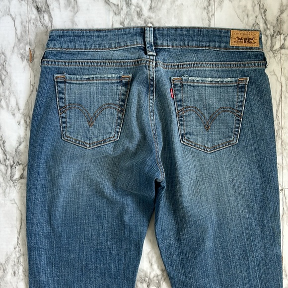Vintage Levi’s 545 Low Boot Cut Jeans Size 6 medium Y2K low rise - Picture 6 of 10